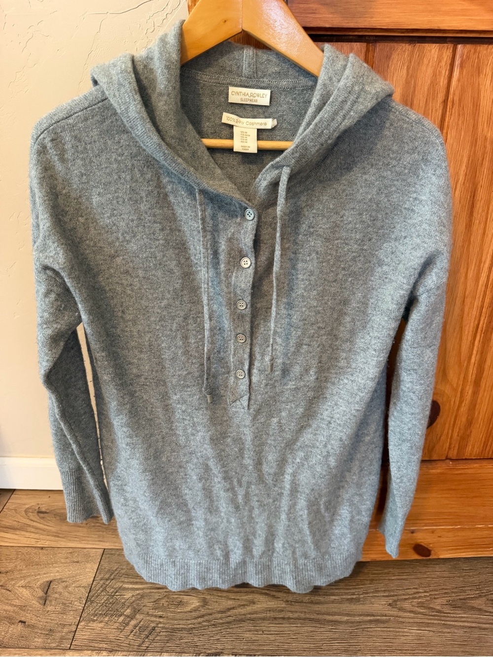 Cynthia Rowley Gray 100% 2-Ply Cashmere Hooded Pullover Sweater Size M